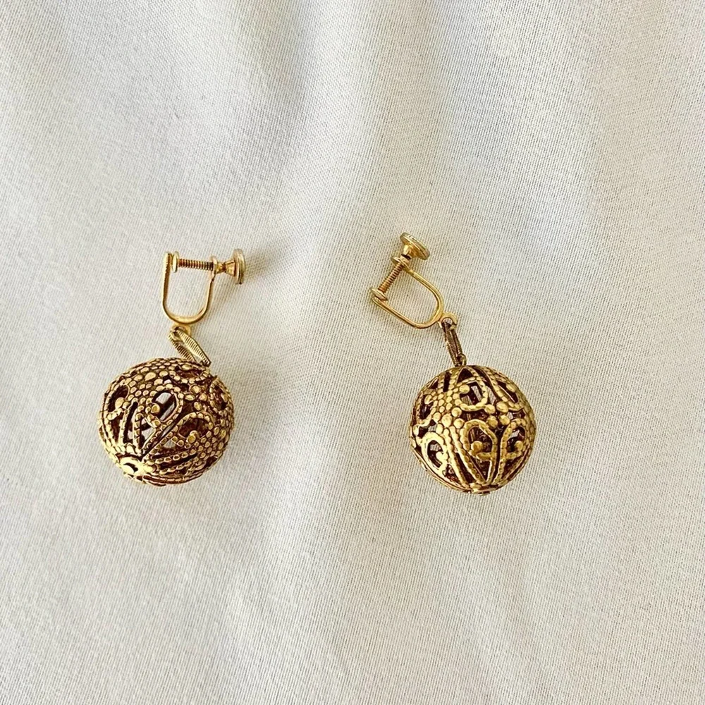 Vintage drop earrings